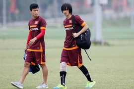 HLV Hữu Thắng: "Cơ hội ra sân đá AFF Cup của Tuấn Anh là 60-40"