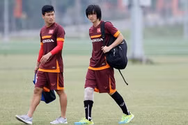 HLV Hữu Thắng: "Cơ hội ra sân đá AFF Cup của Tuấn Anh là 60-40"