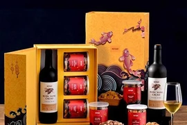 Gợi ý những món quà tết doanh nghiệp ý nghĩa, sang trọng