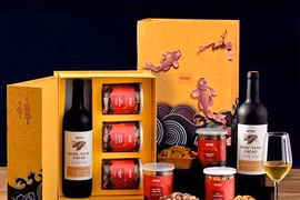 Gợi ý những món quà tết doanh nghiệp ý nghĩa, sang trọng