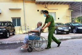 Thấm thía nghĩa tình quân dân cá nước