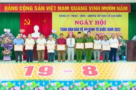 Vững vàng thế trận an ninh ở Vạn Điểm