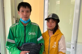 Tấm lòng của thanh niên lái ‘xe ôm’ công nghệ