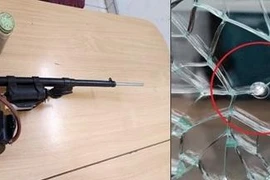 Khi thợ sửa xe đạp thích…chơi súng