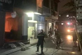 Cứu 7 người mắc kẹt trong đám cháy, Công an Hà Nội được lãnh đạo Bộ gửi thư khen