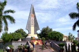 Tri ân các anh hùng liệt sỹ