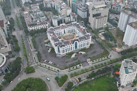 Bộ ngành, địa phương có thể duy trì làm việc tại nhiều trụ sở trong giai đoạn đầu sắp xếp