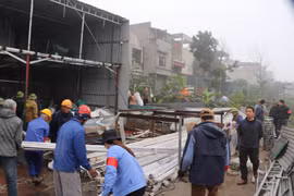 Phú Xuyên: Tạm đình chỉ Chủ tịch UBND thị trấn Phú Xuyên và xã Hồng Thái