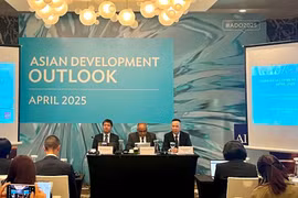 ADB: Việt Nam còn dư địa kích thích tăng trưởng 