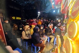 Giá vàng quay đầu tăng ngày Vía Thần Tài, chênh lệch mua - bán lên đến 3,5 triệu đồng/lượng