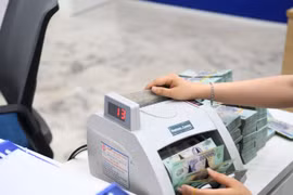 Doanh nghiệp, tổ chức có xu hướng rút tiền khỏi hệ thống ngân hàng