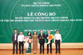 Bổ nhiệm hai tân Phó Chủ tịch Ủy ban Chứng khoán Nhà nước