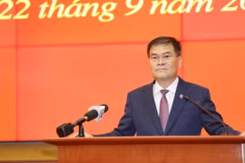 Thứ trưởng Bộ Tài chính Bùi Văn Khắng được bầu làm Chủ tịch tỉnh Quảng Ninh