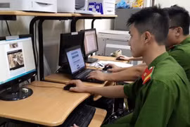 Hà Nội: Khám phá liên tiếp 4 vụ án lén lập website "đen"