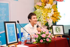 Nhà văn trẻ Hà Thanh Phúc tiếp tục ra mắt sách mới "Điều gì đến sẽ đến"