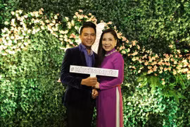 "Hát cùng Mẹ yêu" - sân chơi đầu tiên của cặp mẹ con nghệ sĩ Việt Nam