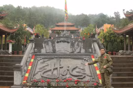 Leo núi Phượng Hoàng - Chiêm bái thầy giáo Chu Văn An