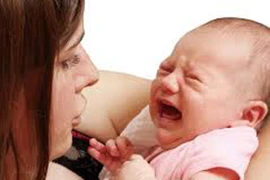 Dỗ bé nín khóc - hãy hát