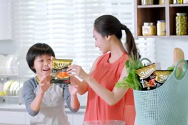 Vị Việt lên ngôi