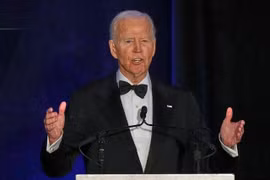Cựu Tổng thống Mỹ Joe Biden phẫu thuật ung thư da