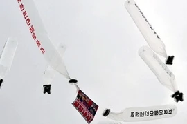 Triều Tiên rải 17.000 truyền đơn chống Hàn Quốc