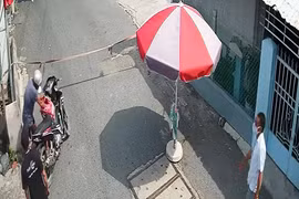 [Tin nhanh sáng 31-8-2021] Bị kiểm tra giấy tờ, rút dao chém thành viên chốt phòng dịch Covid-19