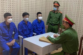 [Tin nhanh sáng 26-1-2022] Con nợ thuê người bắt cóc, đánh đập chủ nợ