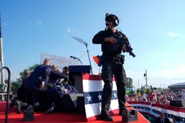 Mỹ tăng cường bảo vệ các ứng cử viên tổng thống