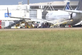 Máy bay chở khách của United Airlines gặp nhiễu động nghiêm trọng