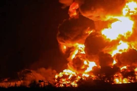 Israel không kích dữ dội các mục tiêu Houthi ở Yemen