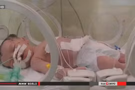 Gaza: Cứu sống con sản phụ chết do không kích 