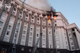 Nga bác cáo buộc tấn công tòa nhà chính phủ Ukraine