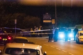 Anh: 3 thanh niên bị bắn tại đám tang 