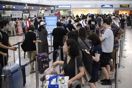 Đoàn khách du lịch Trung Quốc đầu tiên đến Nhật Bản sau đại dịch Covid-19