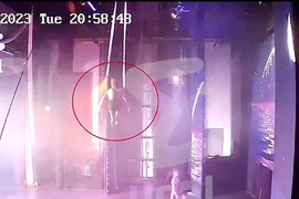 Khoảnh khắc cú ngã kinh hoàng của vận động viên tại rạp xiếc Nga