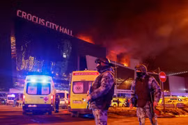 Nghi phạm khủng bố nhà hát ẩn náu trong rừng, an ninh Nga cảnh giác cao độ