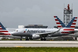 Hành khách đột nhập buồng lái, phá hỏng hệ thống điều khiển máy bay