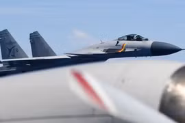 Chiến đấu cơ Trung Quốc áp sát máy bay tuần tra Nhật Bản