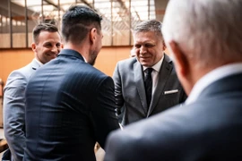 Lần đầu tiên Thủ tướng Slovakia họp nội các sau vụ ám sát