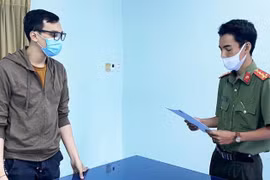 [Tin nhanh sáng 30-3-2021] Hôm nay xét xử tiếp viên Vietnam Airlines làm lây lan dịch Covid-19