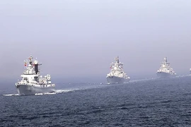 Hải quân Nga – Trung lần đầu tập trận trên biển Hoa Đông