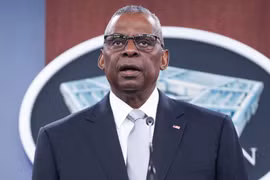 Bộ trưởng Quốc phòng Mỹ nhập viện, giao quyền hạn cho Thứ trưởng