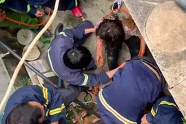 [Tin nhanh sáng 4-11-2020] Cứu sống một phụ nữ rơi xuống giếng sâu 25m