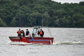 Mỹ: Máy bay lao xuống hồ, toàn bộ hành khách có thể đã thiệt mạng