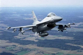 Romania muốn mua lại 32 máy bay chiến đấu F-16 từ Na Uy