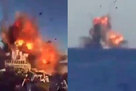 Tàu hàng bốc cháy trên Vịnh Aden, nghi bị tấn công tên lửa