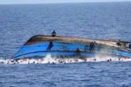 Thảm kịch chìm phà ở Mozambique, ít nhất 94 người chết