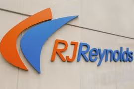 Trả 23,6 tỷ USD cho vợ người hút thuốc lá chết vì ung thư