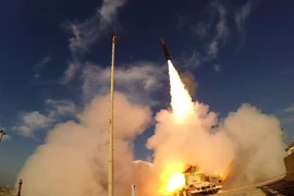 Israel bị tố tấn công tên lửa vào Syria khiến 5 người chết