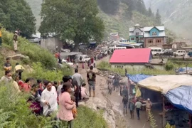 Mưa lớn bất thường khiến 56 người thiệt mạng ở Ấn Độ